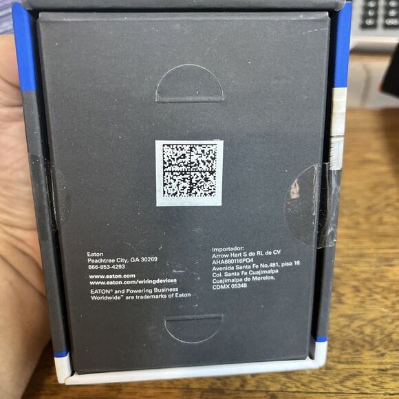 Eaton WFD30-C2 Wi-Fi Smart Universal Dimmer White Light Alm Ivory WFD30-C2-SP-L - Picture 3 of 4